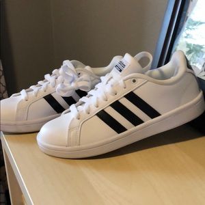 Adidas Cloud Foam Sneakers